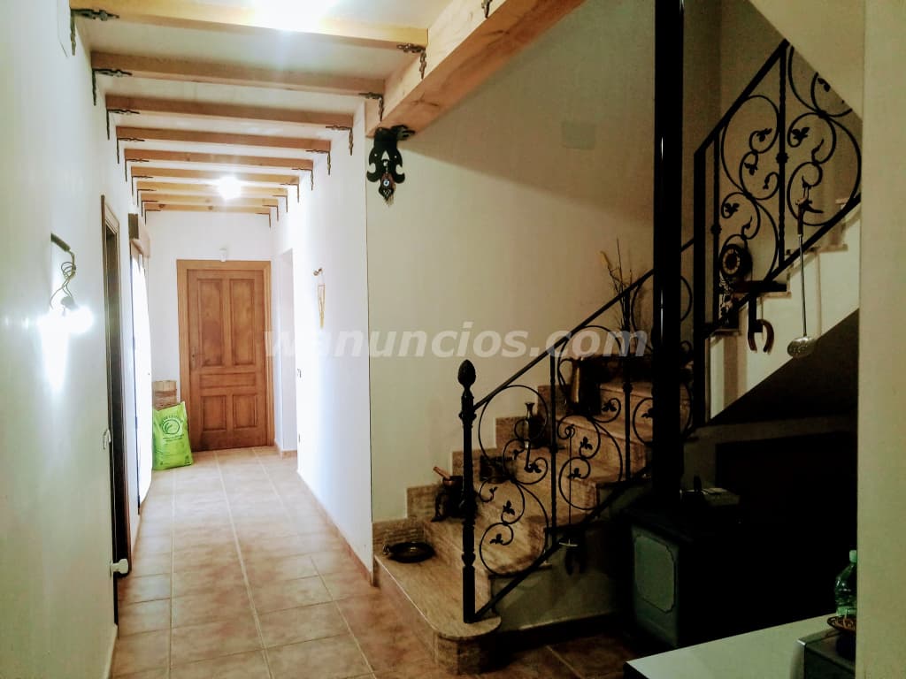 198.500 € - Venta de casa prácticamente nueva solo se ha vivido 2 años 2