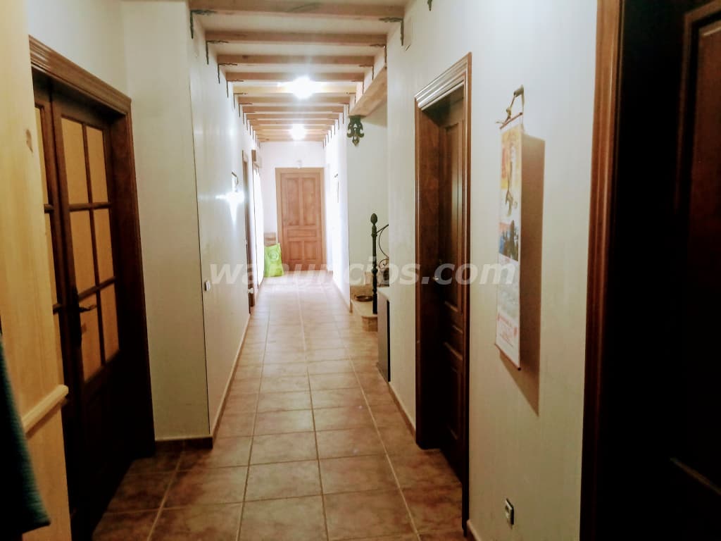 198.500 € - Venta de casa prácticamente nueva solo se ha vivido 2 años 3