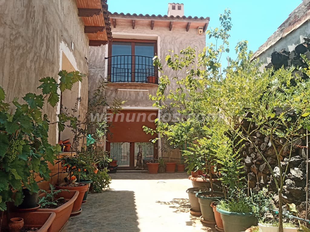 198.500 € - Venta de casa prácticamente nueva solo se ha vivido 2 años 4