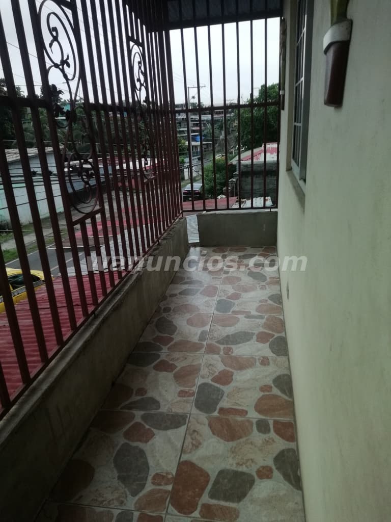 300 US$ - Se alquila casa de 2 pisos en Las Mañanitas Sector 3 (Las Mañanitas)