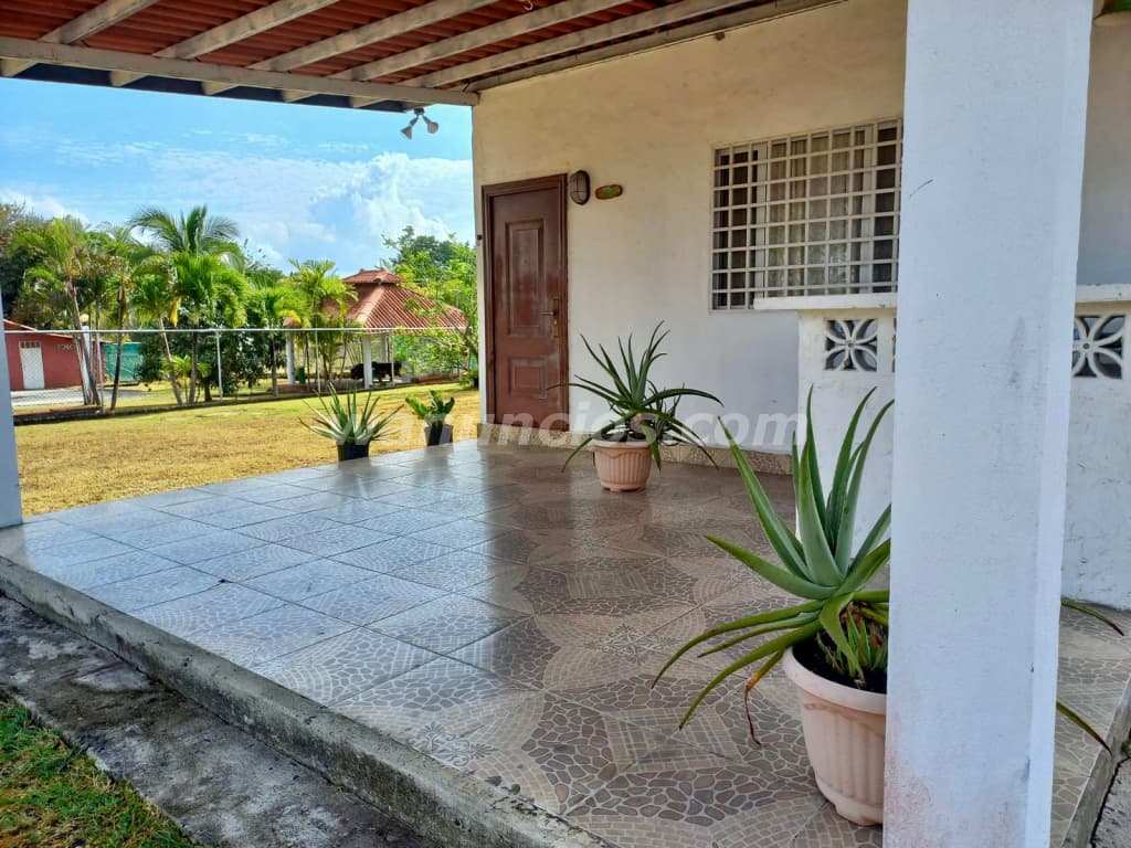 110.000 US$ - Vendo finca en el interior con1060mts de terreno (Chame) 4