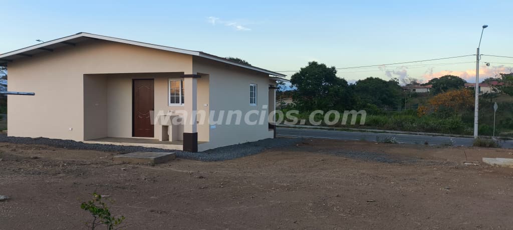 275 US$ - CASA EN LAS LOMAS, DOS HABITACIONES, AGUA 24/7 (LAS LOMAS) 2