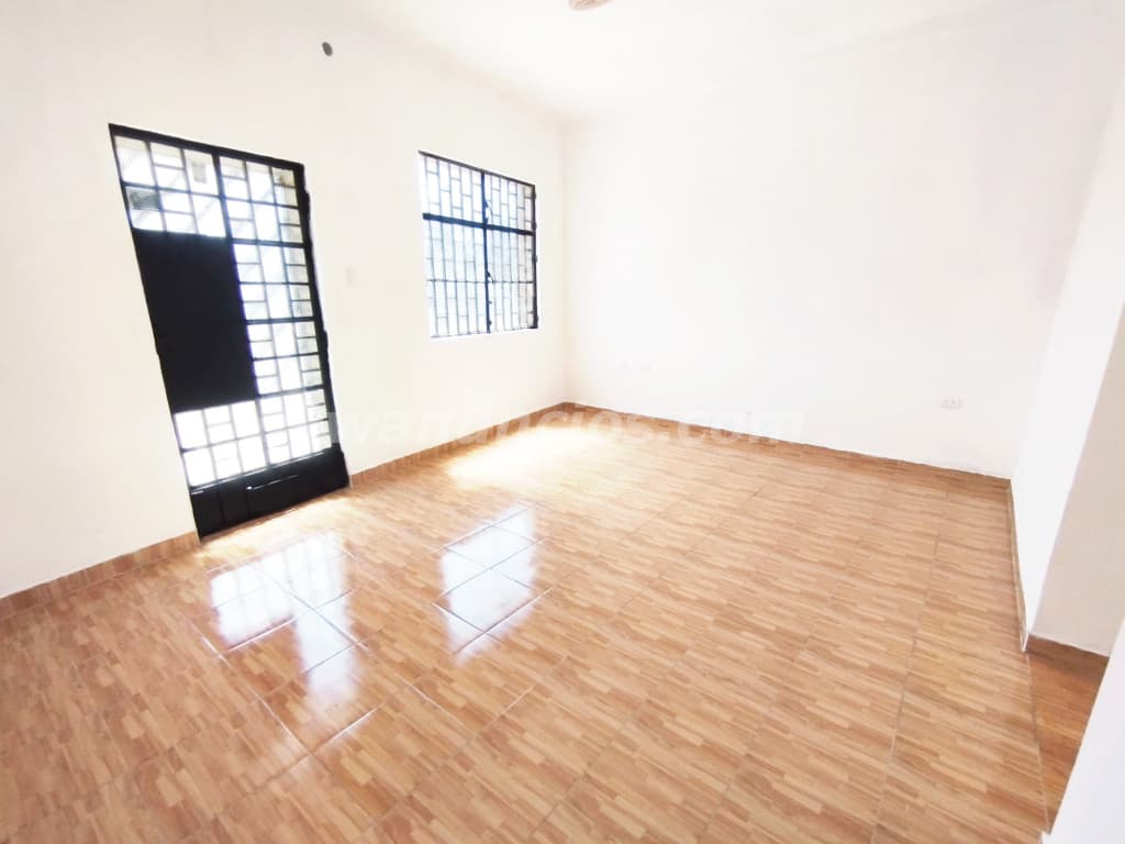 141.000 US$ - Vendo casa acogedora de dos pisos en Av. Miguel Grau 268, Callao (Av. Miguel Grau, Cal 2