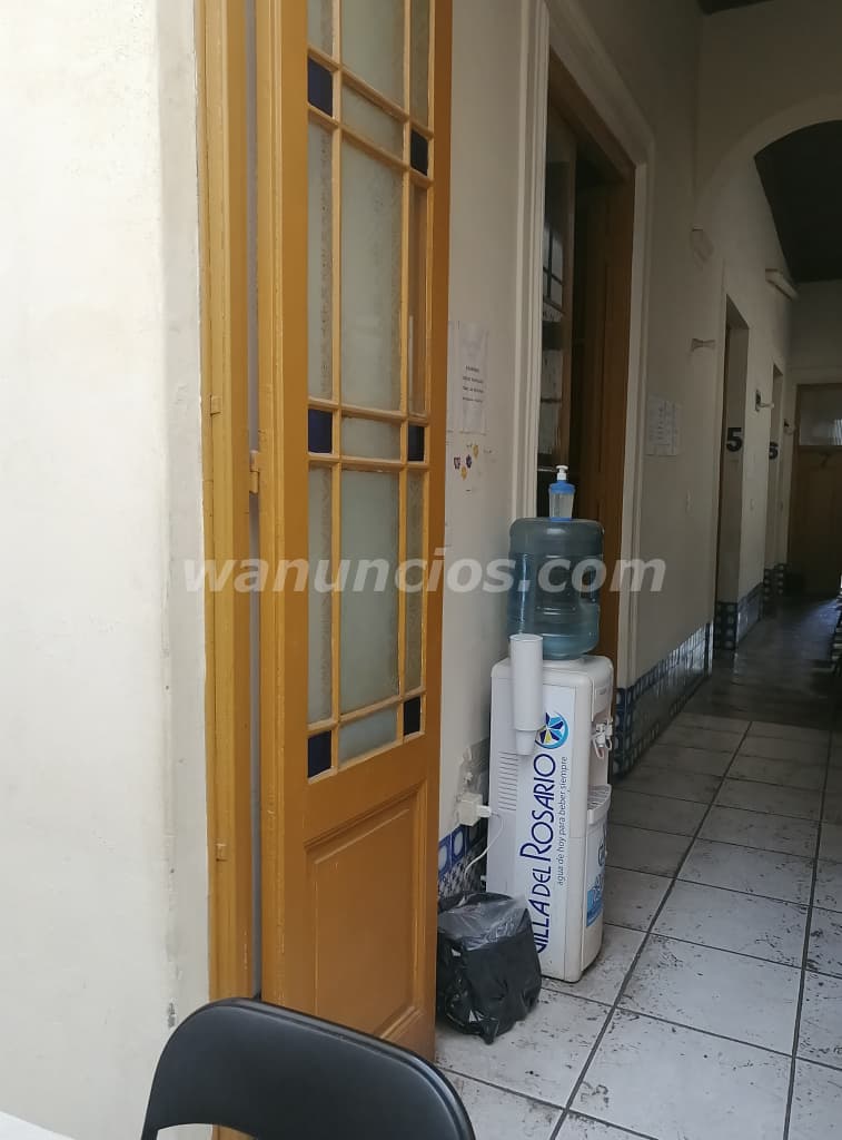 9.500 US$ - TRASPASO LLAVE DE ACADEMIA. O alquilar mensual habitacional (Centro) 4