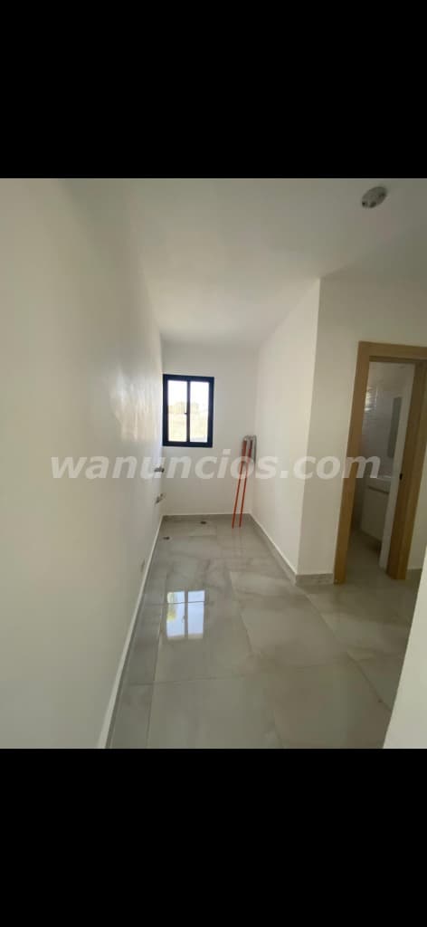 12.000.000 Pesos - Casa de 3 niveles en venta, km 22 Marginal las Américas. 2