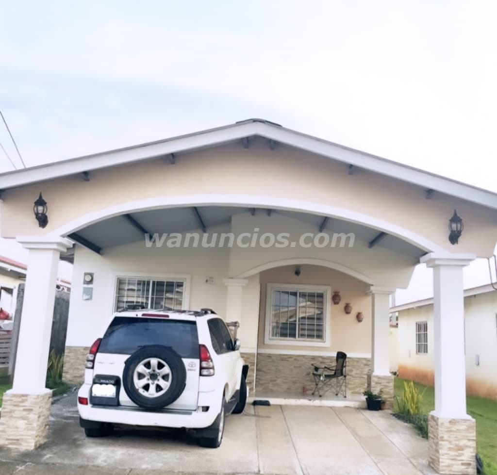 580 US$ - Alquiler Casa - Residencial Bosque Dorado 3Rec - 2Ban - 2Est