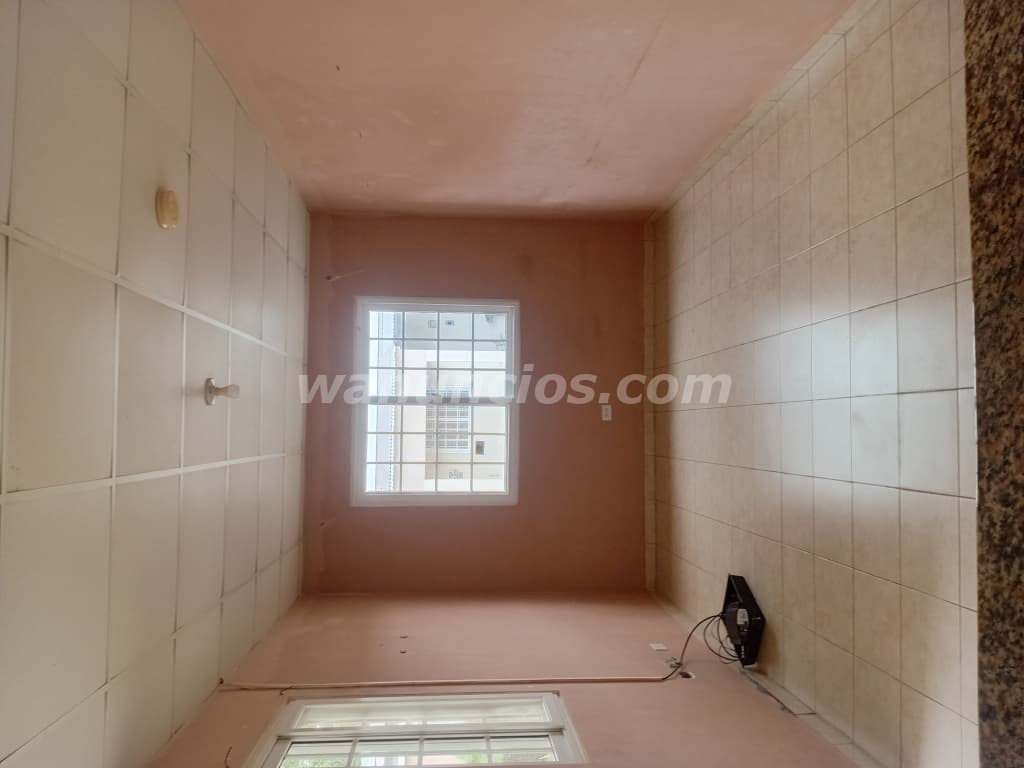 325 US$ - Alquiler de casa en Altos de Azul ,contactar al 60955748 (Panama este) 2