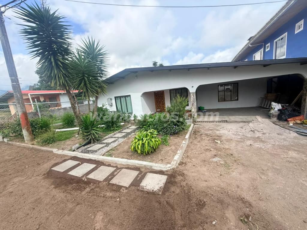 500 US$ - SE ALQUILA CASA EN VOLCAN, Brisas del Norte