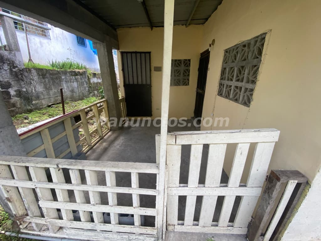 250 US$ - Se Alquila una Casa en vereda Negociable (San Miguelito)