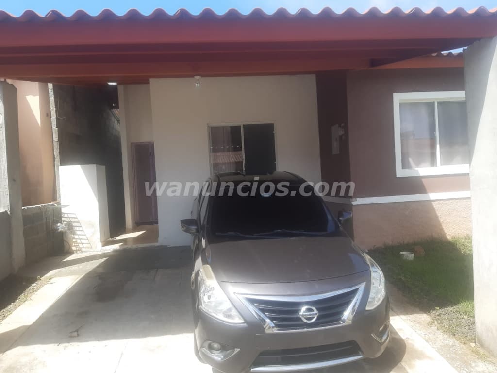600 US$ - Alquilo comoda casa 3R,2B,2 estacionamientos