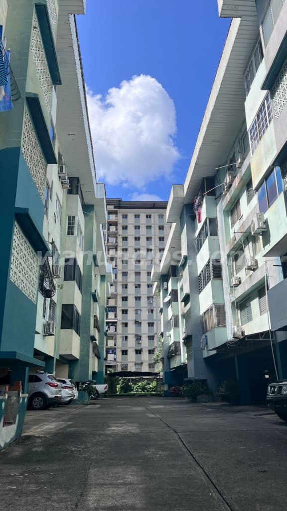 75.500 US$ - Vendo céntrico apartamento de 2 recámaras (Miraflores)