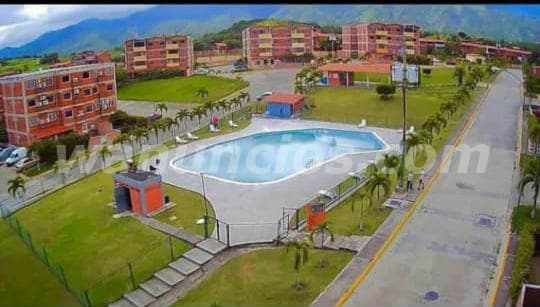 21.000 US$ - Vendo Apartamento Parque Hábitat El Encantado 74 Mts 2H/2B/2PE 1Maletero (Huayore) 2