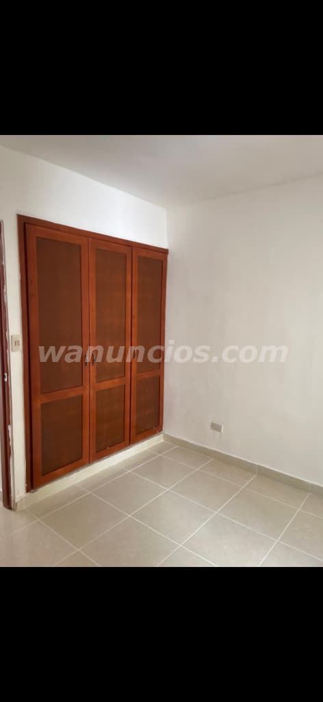 20.000 Pesos - Alquilo a partamento en Ciudad Juan Bosch, 1er piso. 4