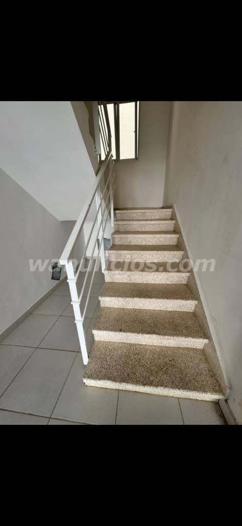 4.800.000 Pesos - Apartamento de venta en la Av. Las Américas, Sto. Dgo. Este. 4