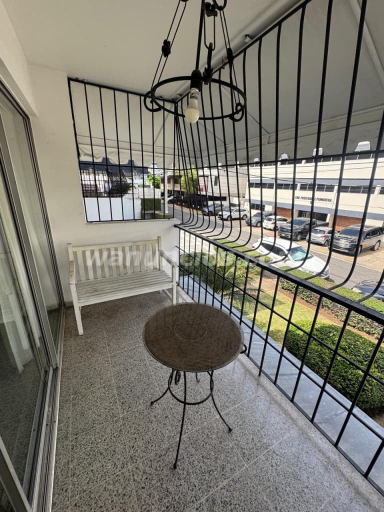 1.100 US$ - AMPLIO APARTAMENTO EN LA ESPERILLA AMUEBLADO (La Esperilla)