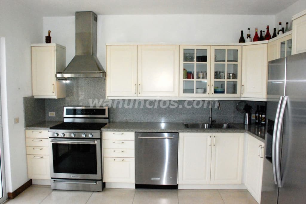 200.000 US$ - Penthouse Dúplex en Venta 287m2 Terraza de 100 m con Jacuzzi y Vista mar (INVI)