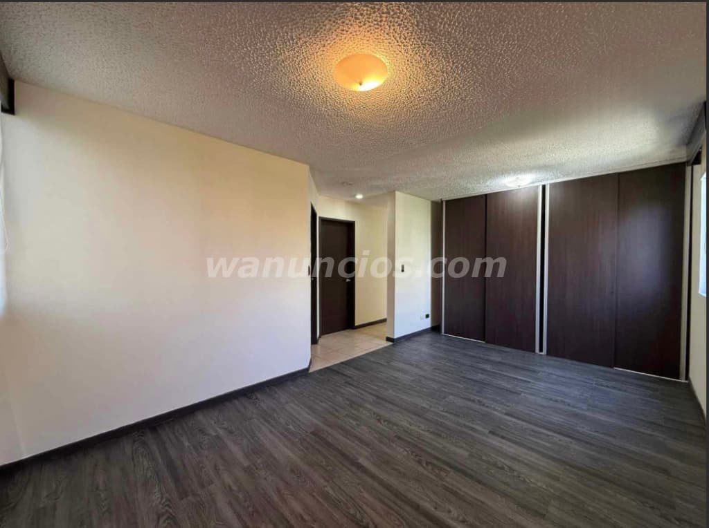 98.000 US$ - OFERTA- Venta de Apto en 5ºpiso REMODELADO (Condominio Concasa) 5