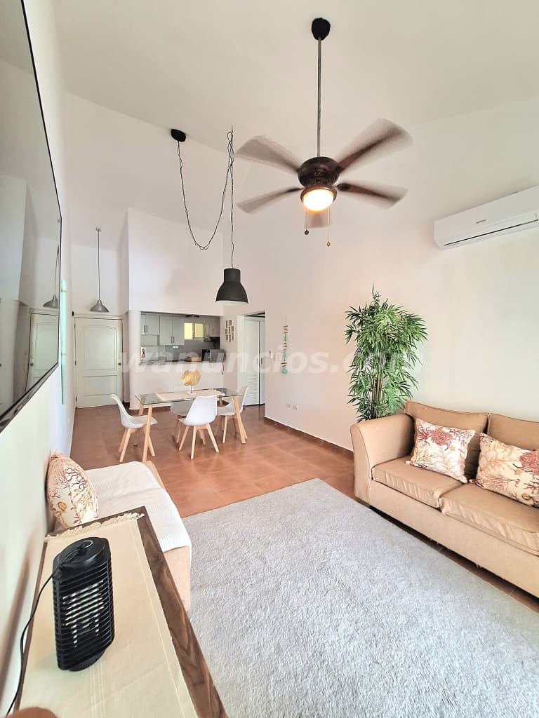 140 US$ - DE OPORTUNIDAD vendo apartamento en cocotal bavaro!! (Cocotal Bavaro) 2