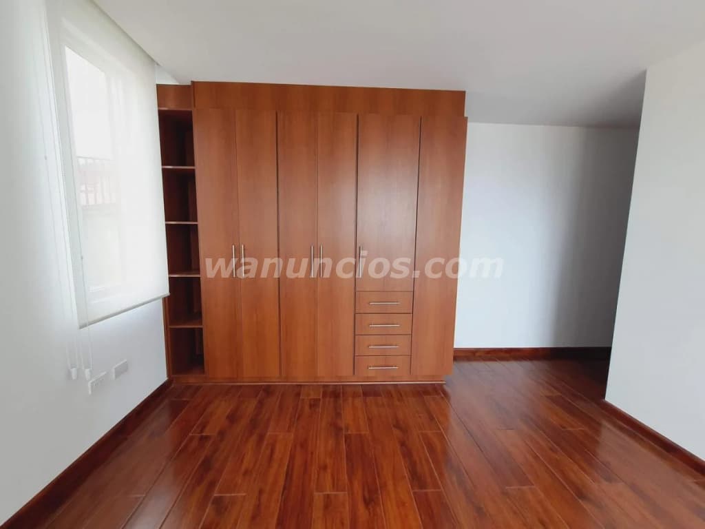 1.100 Soles - Departamento en alquiler en La Victoria , Av. Santa catalina (La victoria)