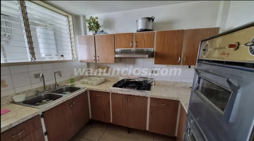 750 US$ - Lindo y cómodo apartamento en alquiler en El Marquéz, Caracas (El Marquéz) 3
