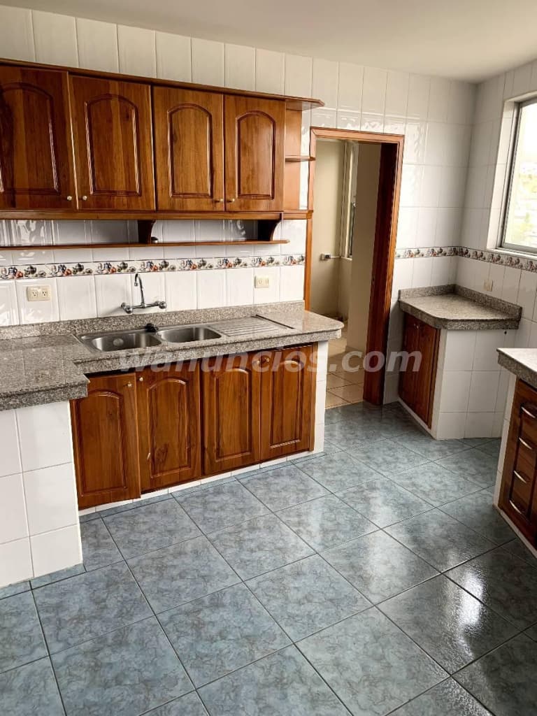 1.400 Soles - BONITO DEPARTAMENTO EN SAN LUIS , LA ROSA TORO (SAN LUIS)