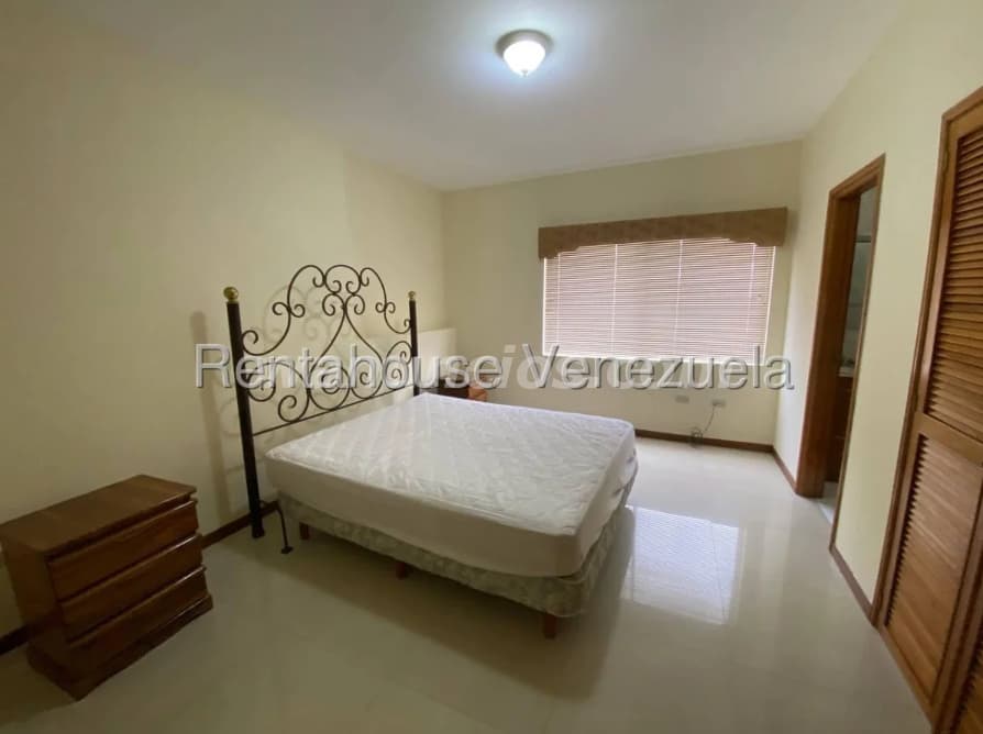 1.500 US$ - Comodo Apartamento En Alquiler En El Sector Bellas Artes (Sector Bellas Artes, MCBO) 5