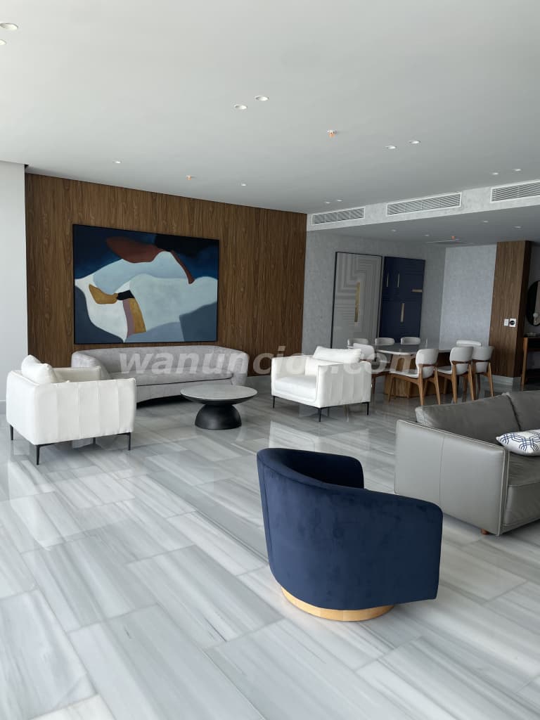 1.200.000 € - Se vende apartamento amoblado The Towers 329mts2 3