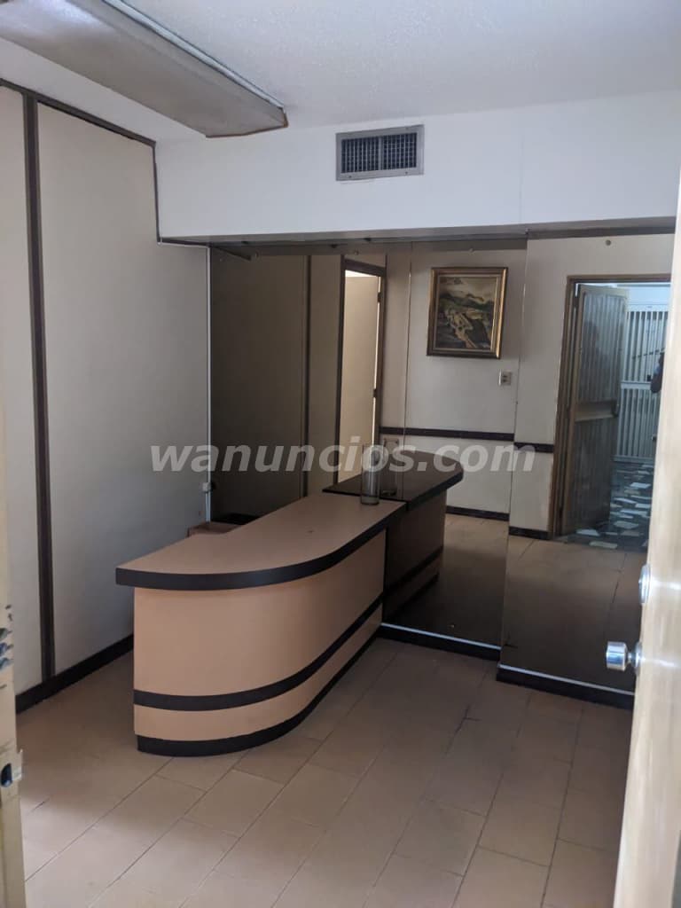 32.000 US$ - Oficina de 76 m2 Bulevar Panteon Negociable (Bulevar Panteon, Altagracia) 4