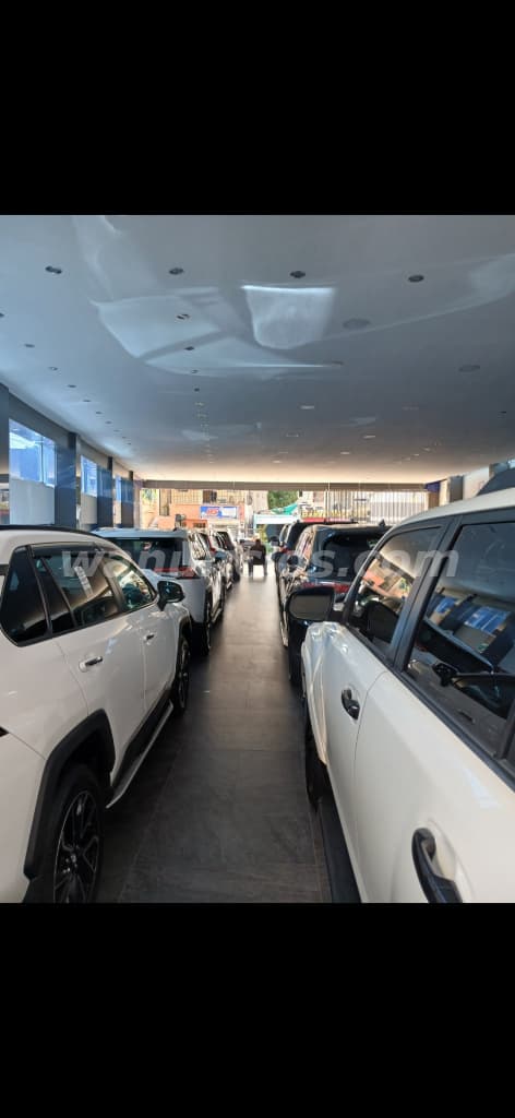 21.000.000 Pesos - Se venden 2 locales comerciales al borde de Avenida, Excelente Ubicación. 3