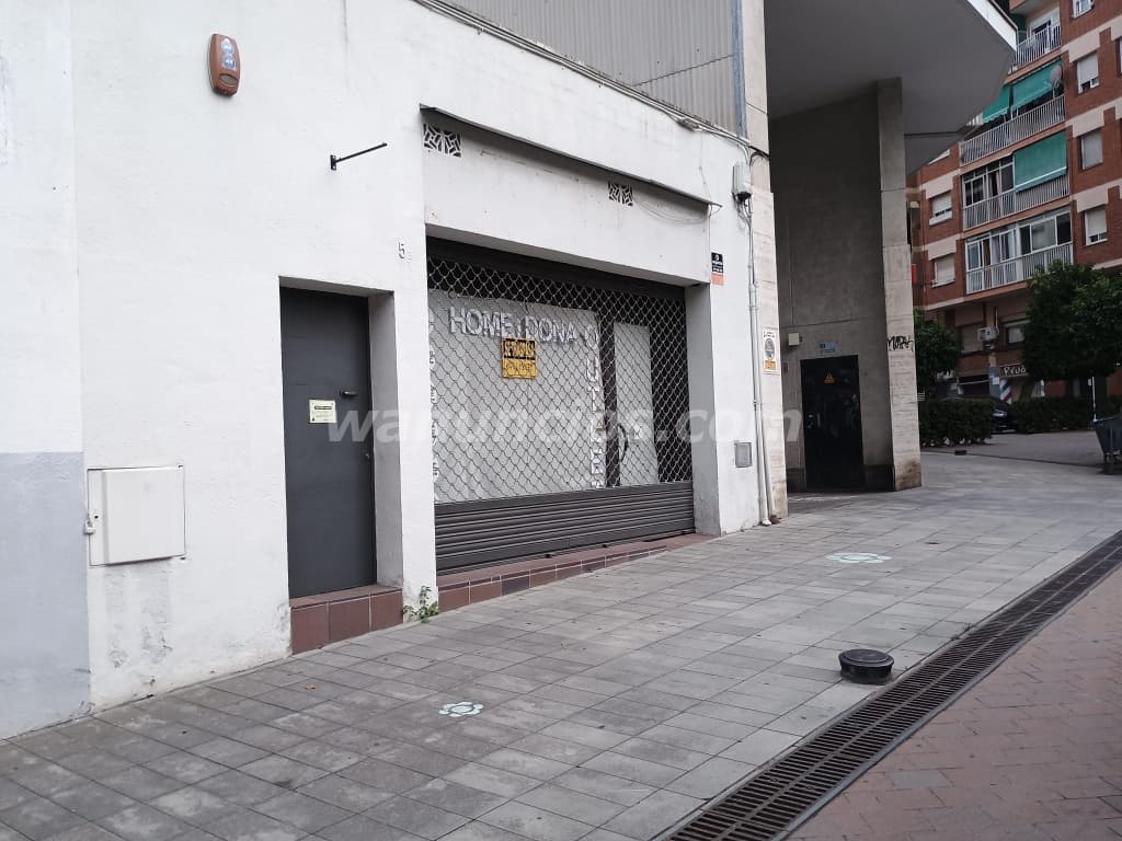 699 € - Local Sant Andreu de la Barca en bon estat (Centrica) 3