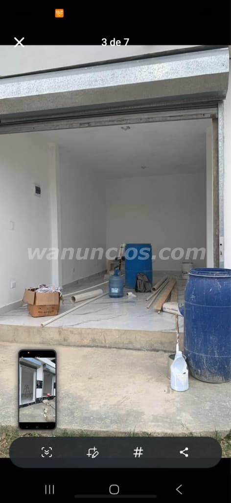 10.000 Pesos - Se alquilan locales comerciales en laura mariel (Laura mariel) 2