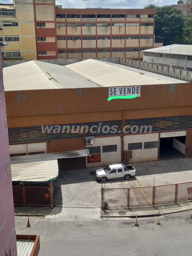 1.300.000 US$ - GALPON DEPOSITO CON OFICINAS 2 PLANTAS 2 NAVES (Baruta)