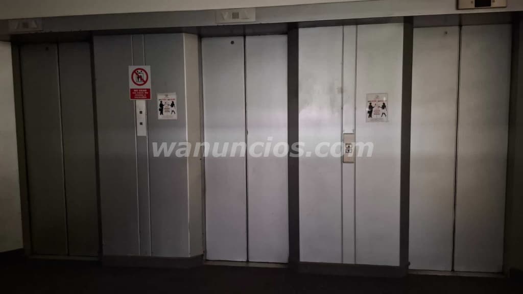 6.000 US$ - EN ALQUILER, AMPLIA OFICINA EN ZONA COMERCIAL DE MIRAFLORES - LIMA (Miraflores) 3