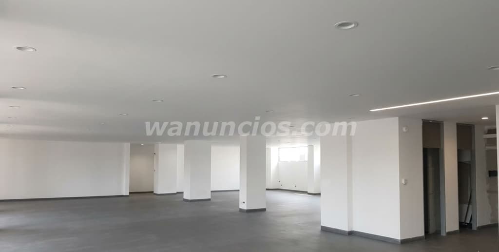 6.000 US$ - EN ALQUILER, AMPLIA OFICINA EN ZONA COMERCIAL DE MIRAFLORES - LIMA (Miraflores) 4