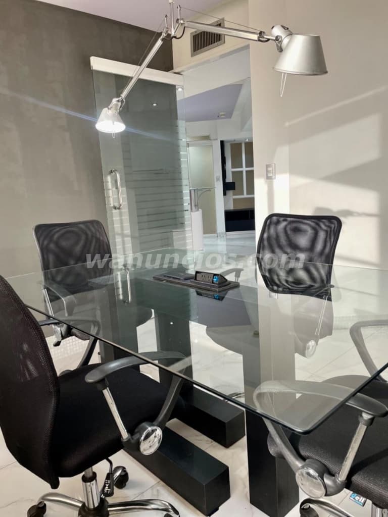 600 US$ - Preciosa oficina en alquiner en C.C. Puente Real (Nueva Barcelona) 2
