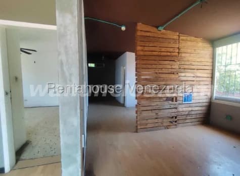 1.000 US$ - CASA COMERCIAL EN ALQUILER EN TIERRA NEGRA (Sector Tierra Negra, MCBO) 4