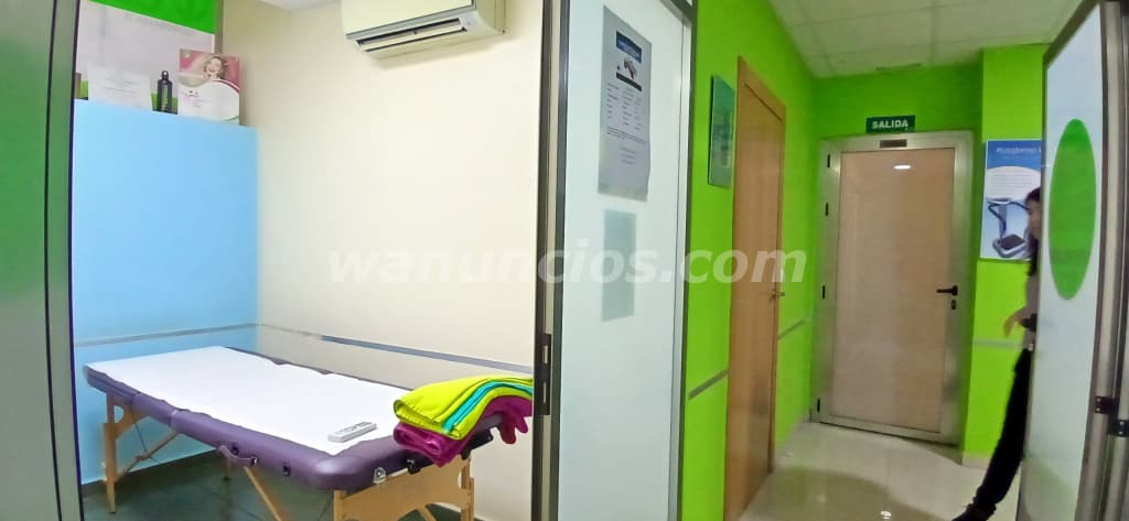 290 € - Alquiler oficina para masajes, estética Torrevieja (Plaza del Cuba) 3