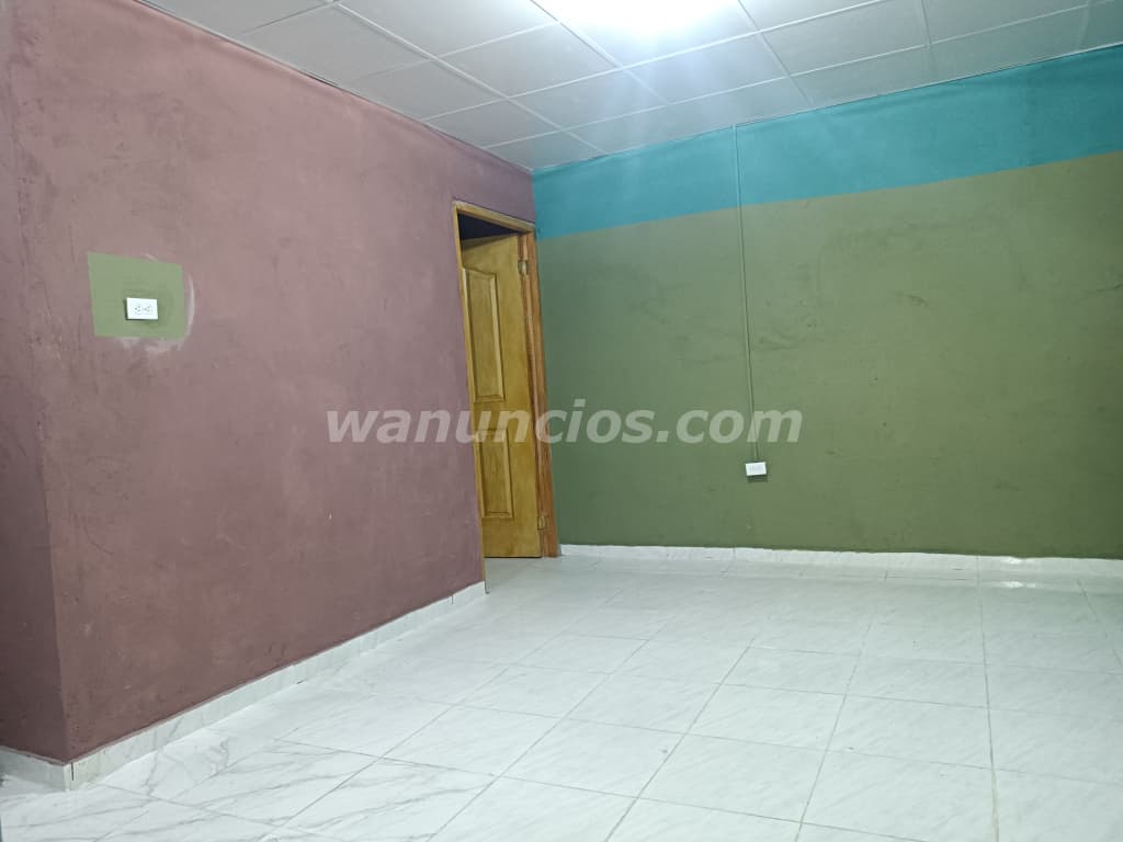 100 Balboas - Alquilo cuarto independiente en buena Zona (Los andes) 3