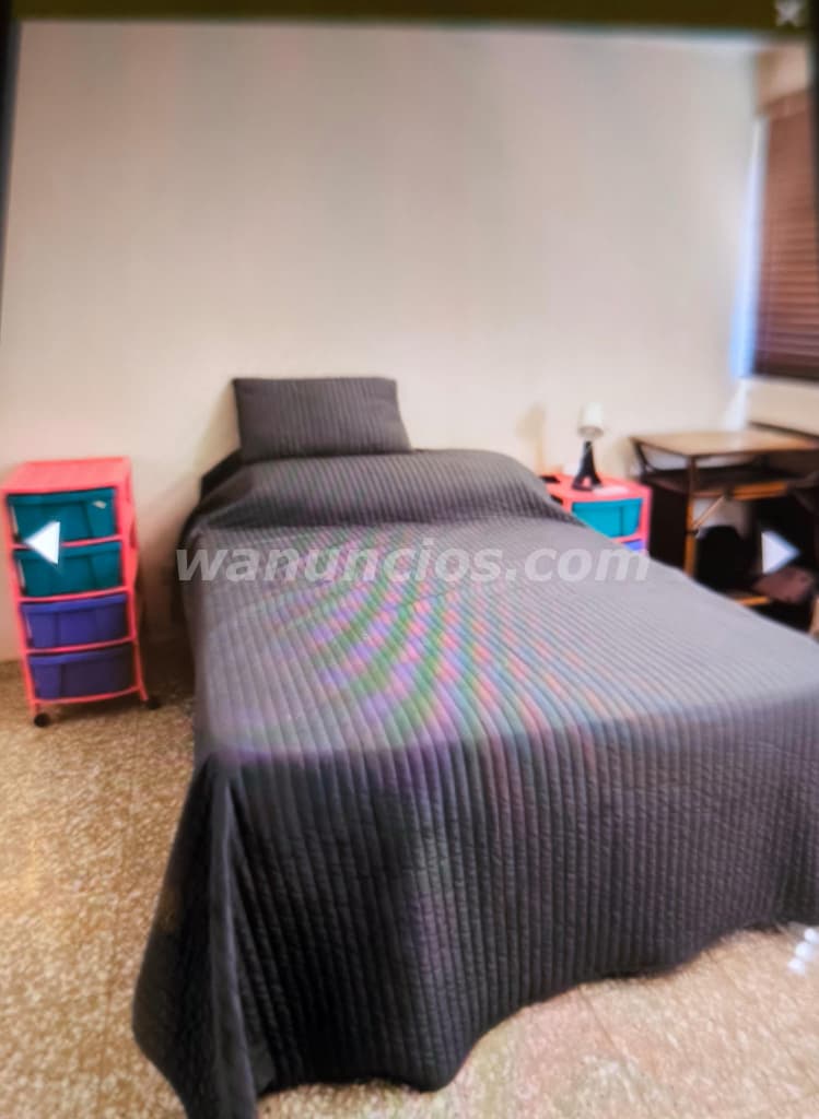15.000 Pesos - Alquilo habitación a chica estudiante a ser posible extranjera (Bellavista) 2