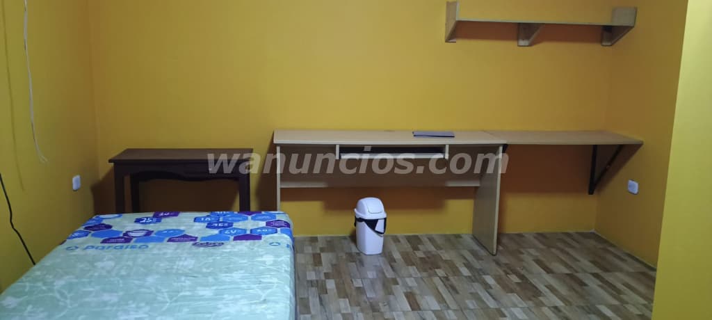 400 Soles - Alquiler de habitación para persona sola - Surquillo (Residencial)