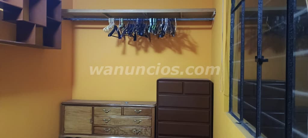 400 Soles - Alquiler de habitación para persona sola - Surquillo (Residencial) 2