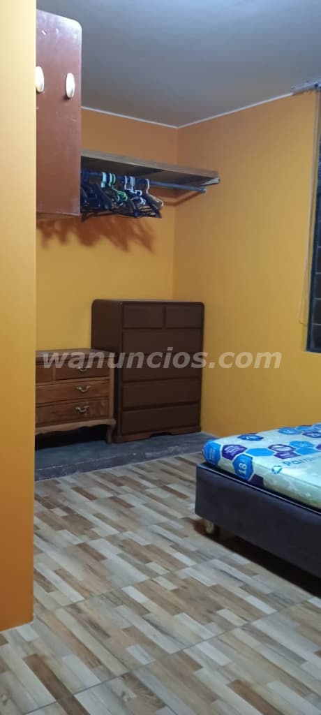 400 Soles - Alquiler de habitación para persona sola - Surquillo (Residencial) 3