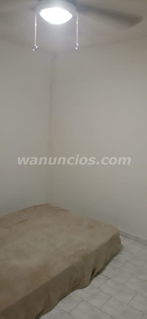 285 US$ - Se alquila habitacion en el Camen, Ave Ramon Arias, con aire acondicionado (El Carmen)