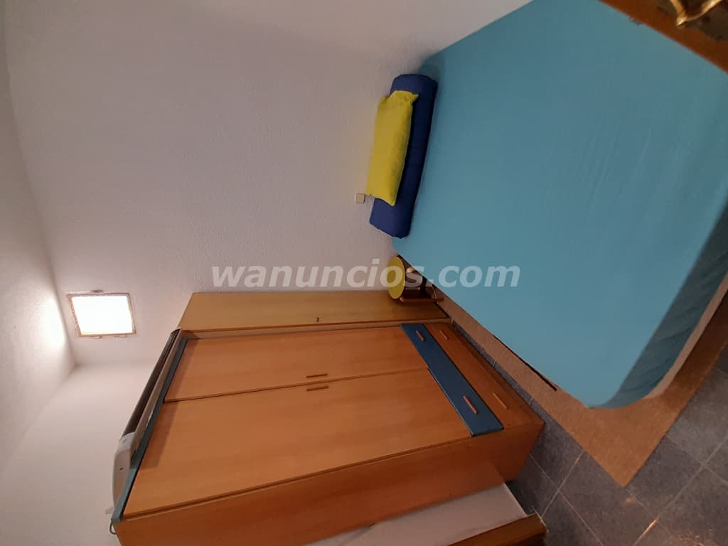 1 € - Alguna chica joven soltera busca habitación sin coste? (Centro Madrid)