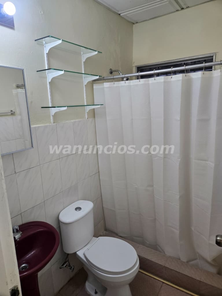 375 US$ - ALQUILO HABITACIÓN INDEPENDIENTE COMPLETAMENTE PRIVADA CON ENTRADA PRIVADA. (Avenida Ricar 5