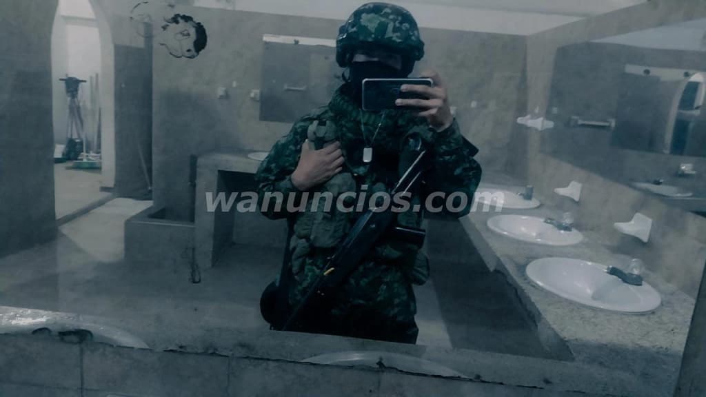 Busco sexo soy militar tengo 19 años soy de Ibagué tolima (Ibagué) 2