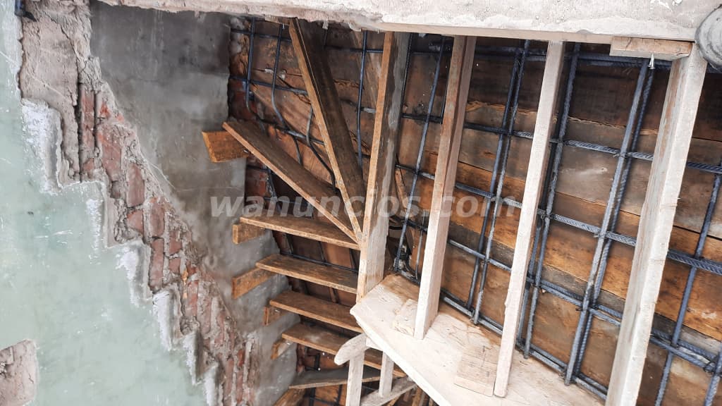 Albañil con experiencia en construcción civil