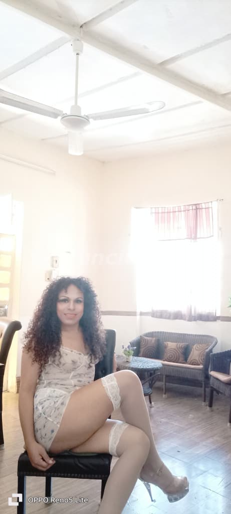Triviani Velázquez chica Trasvesti con lugar (CD del Carmen Campeche) 3