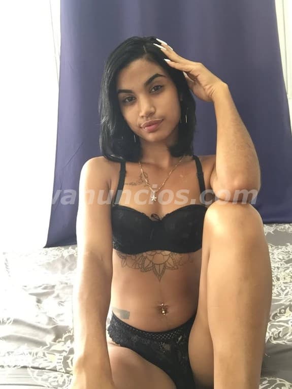 HOLA AMOR ESCRIBEME Y VAMOS A DIVERTIRNOS JUNTOS TE ENCANTARA ESTAR CONMIGO 3