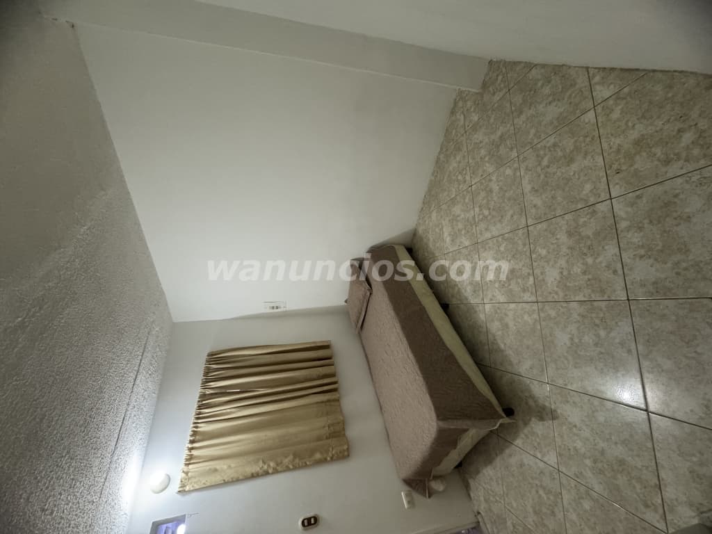 Se alquila habitación para estudiante o de trabajo (San Diego) 2